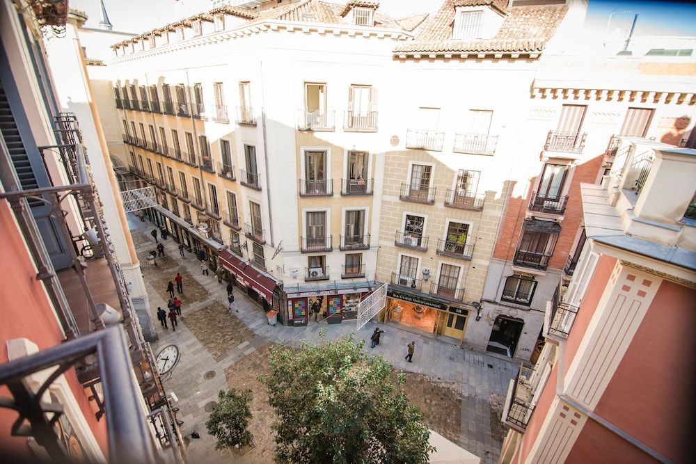 undefined Petit Palace Posada del Peine 8