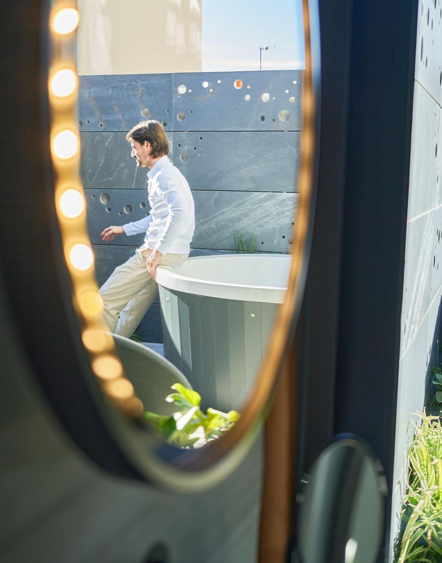 Penthouse Room with Terrace and Jacuzzi