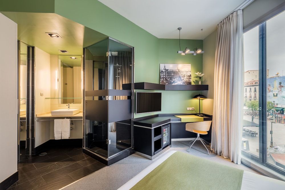 Room Mate Alicia, Madrid Standard Room 10