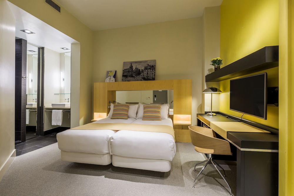 Room Mate Alicia, Madrid Basic Double Room 3