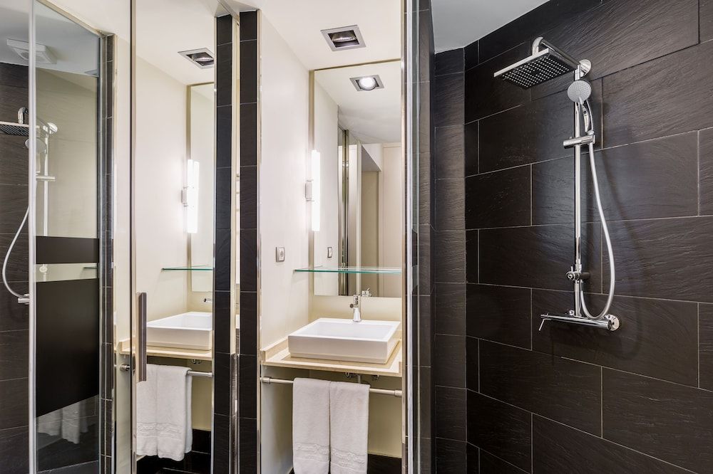 Room Mate Alicia, Madrid Standard Room 4