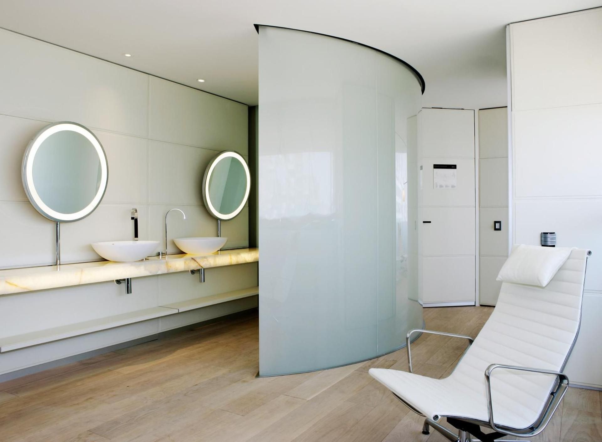 undefined Hotel Puerta América 6