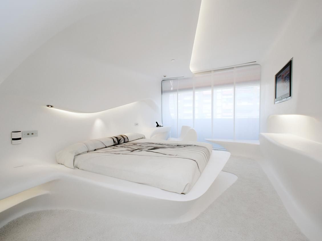 Deluxe Spaceclub By Zaha Haddid