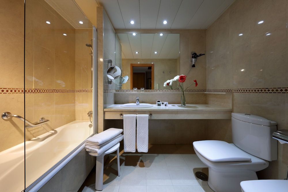 undefined Hotel Exe Plaza 9