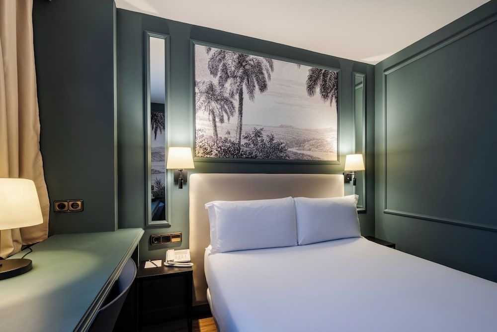 Deluxe Mini Room