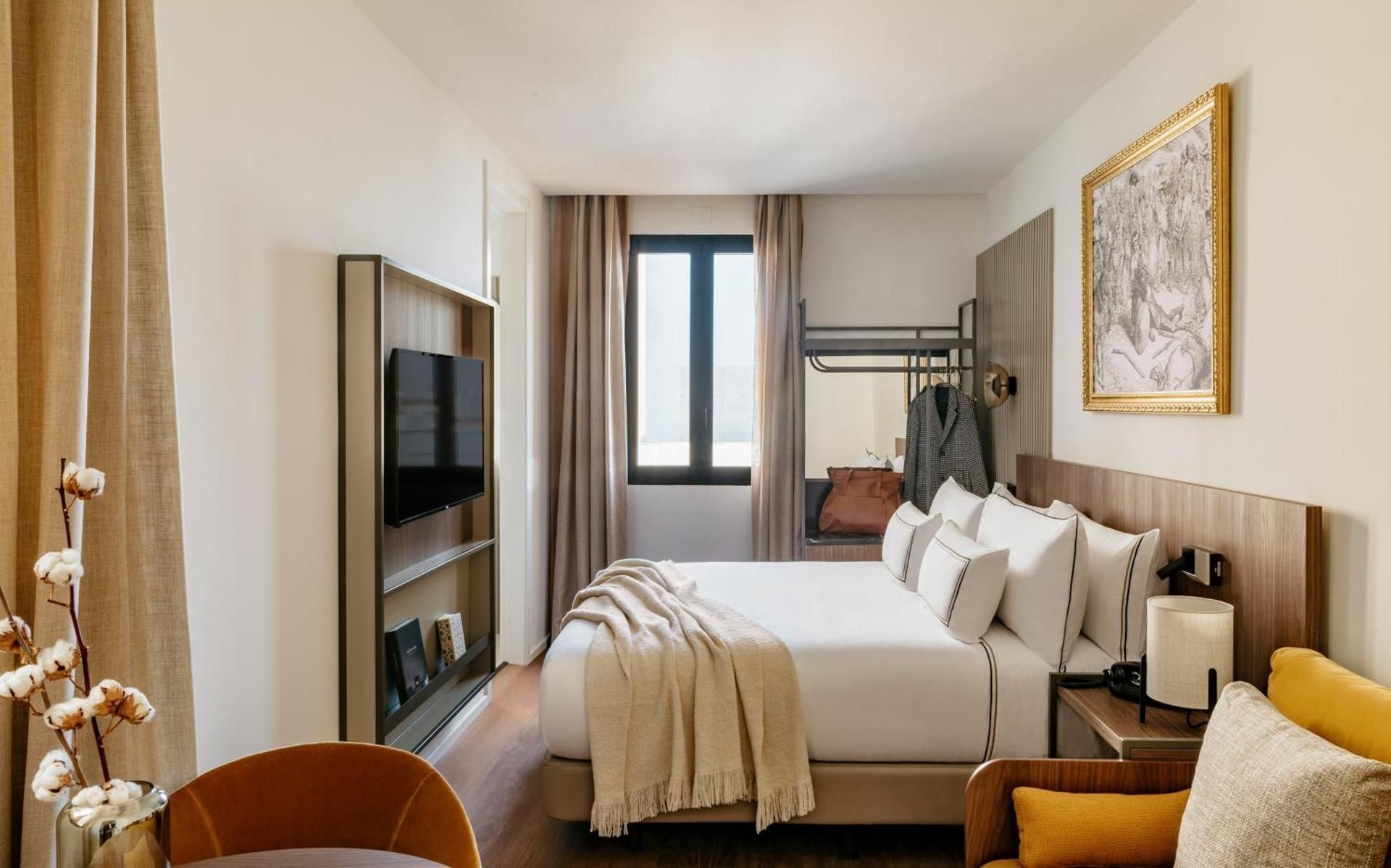 Superior Connecting Triple Room