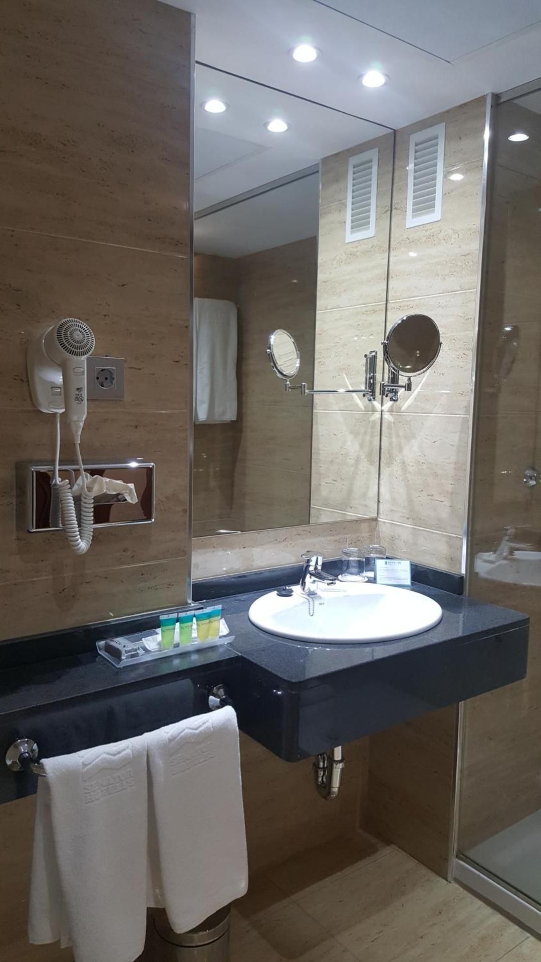 Two Double or Twin Room Connected