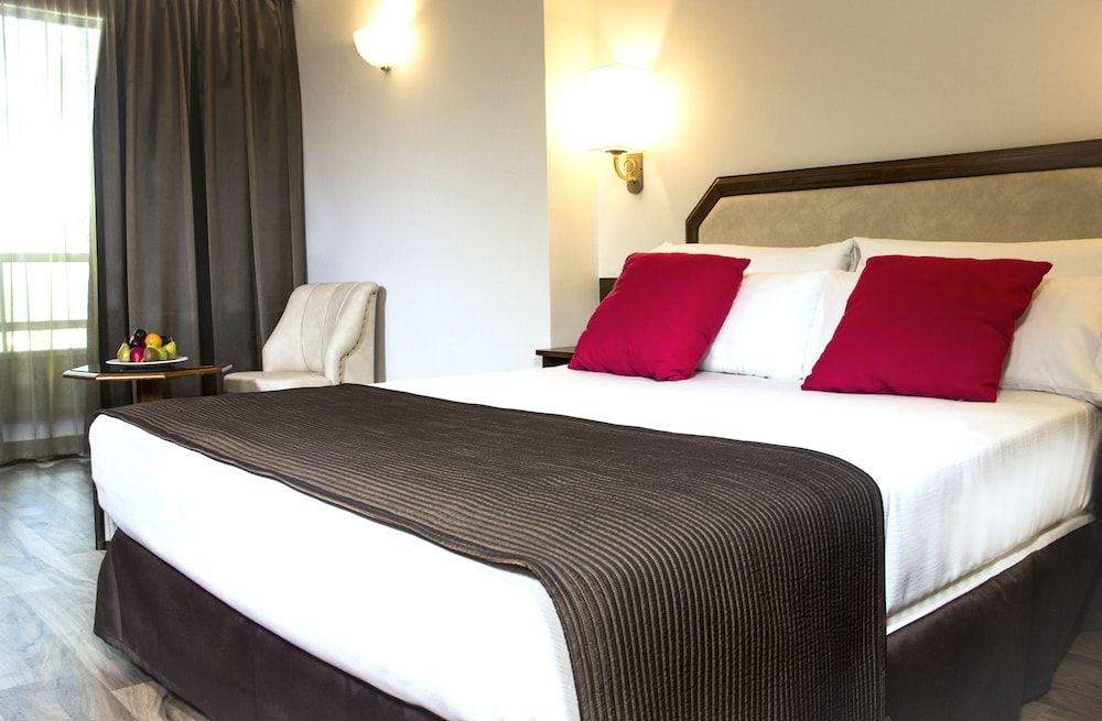 undefined Senator Barajas Hotel 5