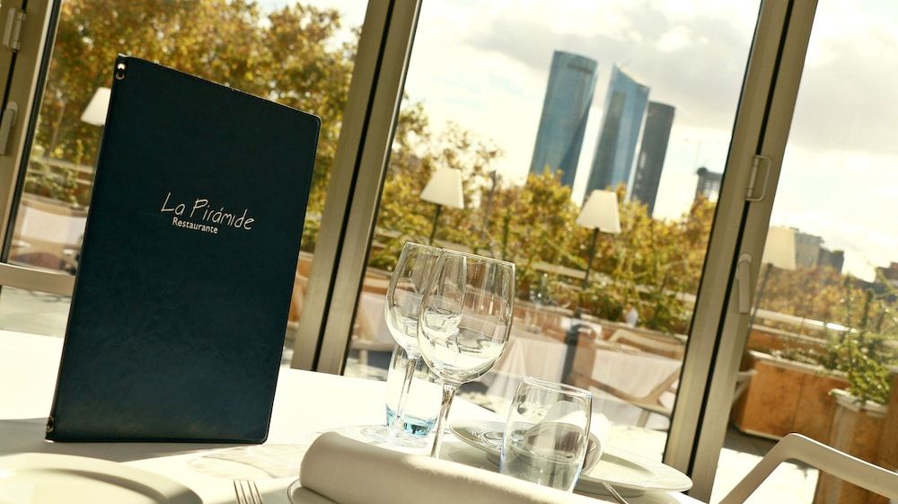 undefined Hotel Villamadrid 3