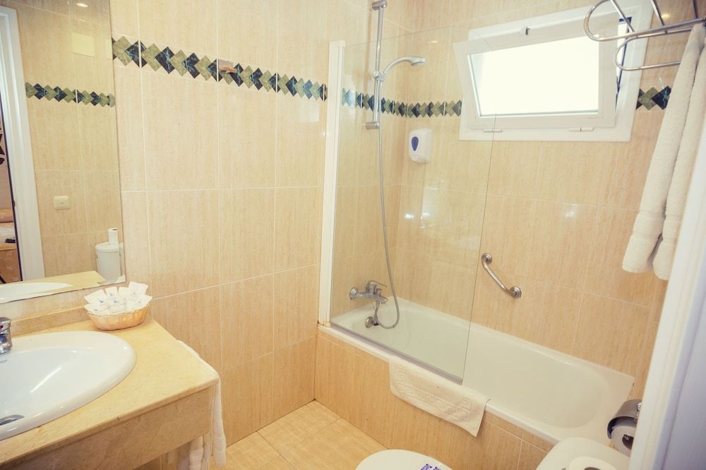 undefined Puerto Azul Marbella 10