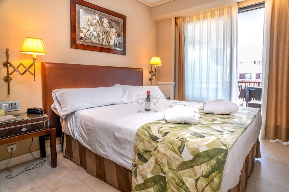 Gran Hotel Guadalpin Banus Economy Double Room, Terrace