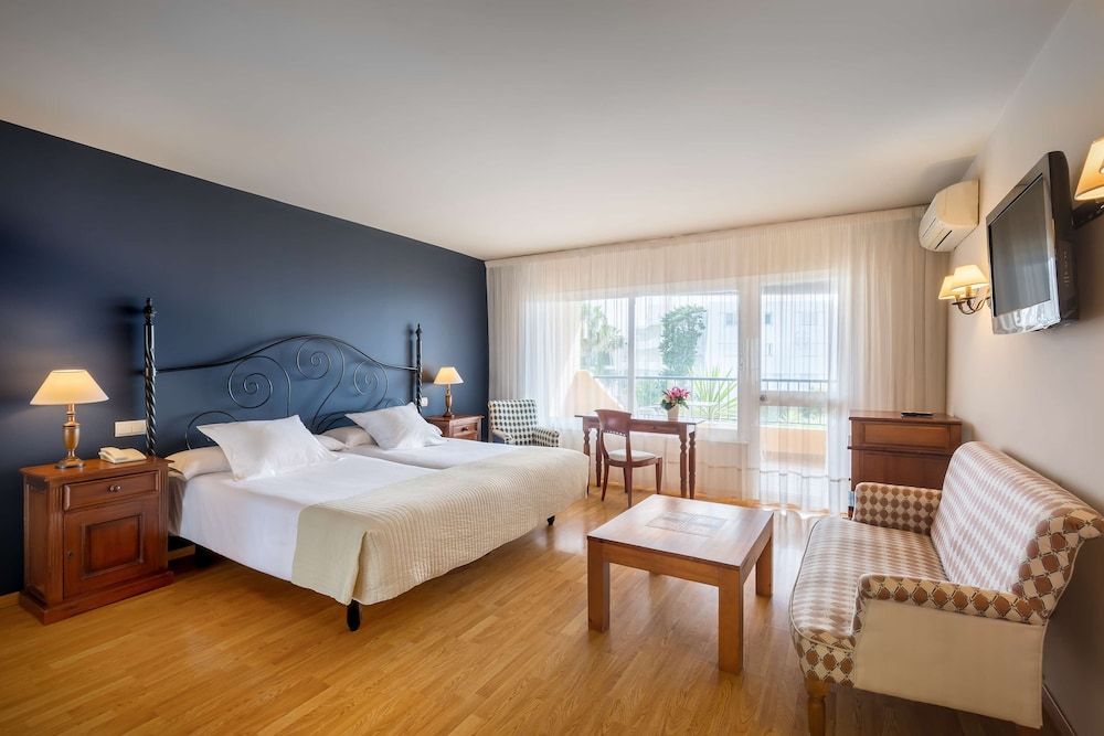 Hotel Guadalmina Superior Room 4