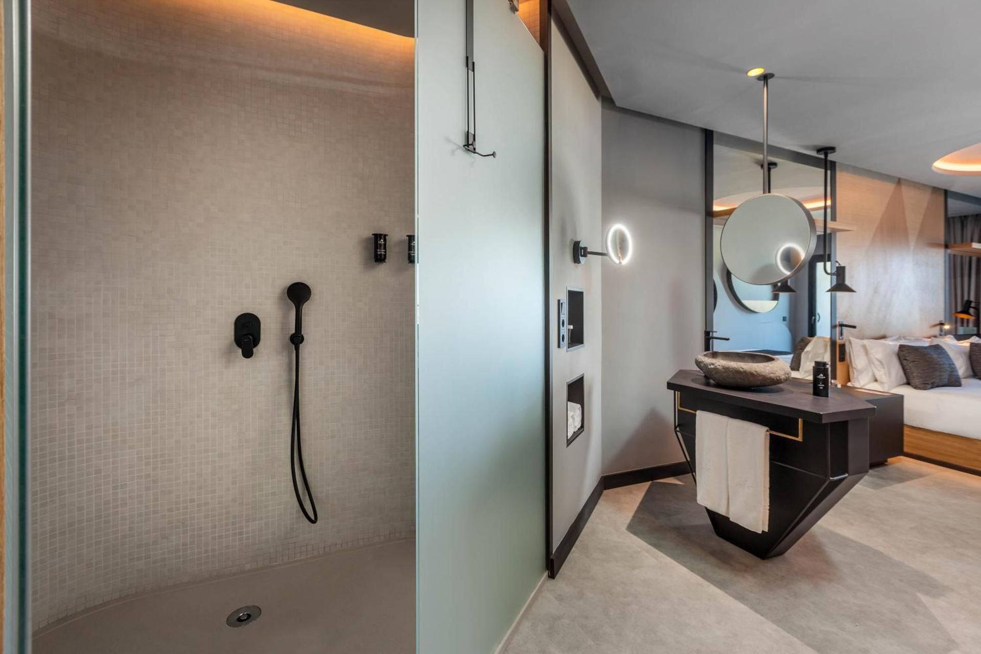 Deluxe Double Room with View