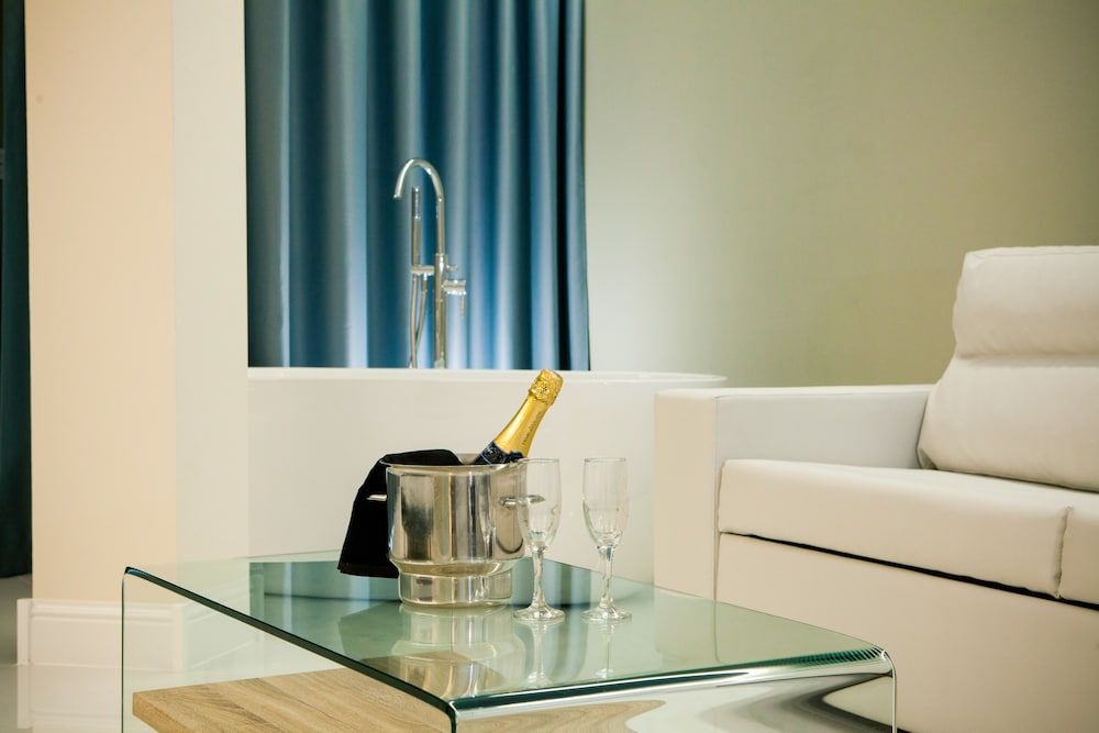 Hotel Los Arcos Junior Double Room, 1 Queen Bed 19