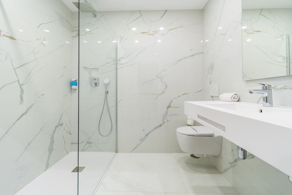 Hotel Los Arcos Junior Double Room, 1 Queen Bed 14