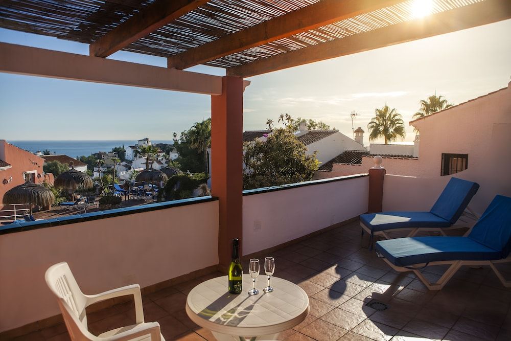 Hotel Los Arcos Superior Room, Terrace, Partial Ocean View 12