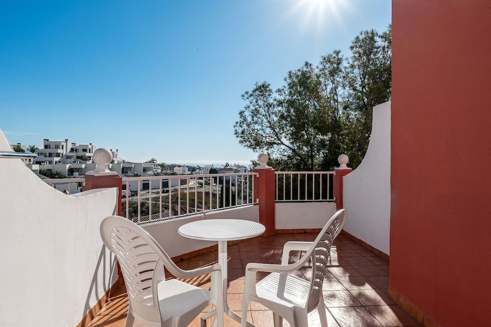 Hotel Los Arcos Comfort Room, Terrace, Partial Ocean View 6