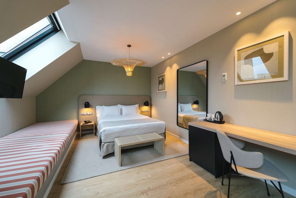 Barceló Oviedo Cervantes Superior Room 3