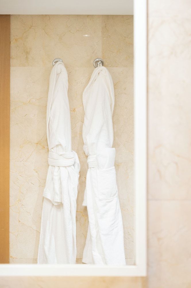 Hesperia Ciudad de Mallorca Comfort Double Room, Balcony, Garden View 6