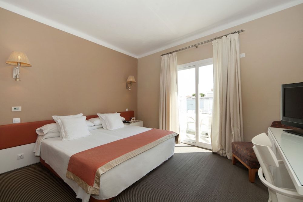 Double Room, Balcony