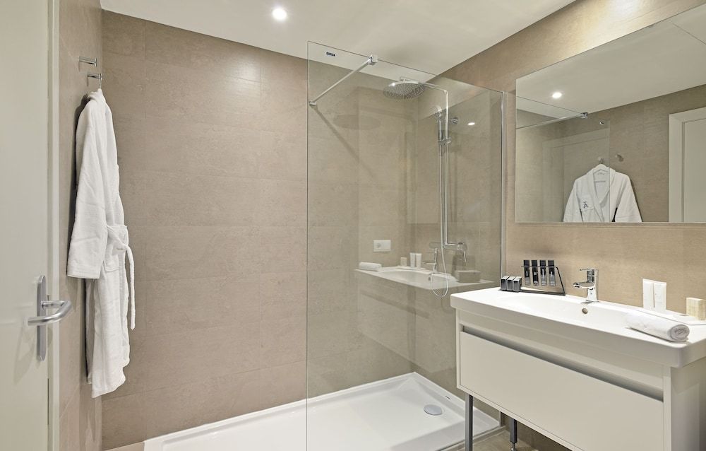 Melia Calviá Beach The Level, Premium Room, Sea View 5