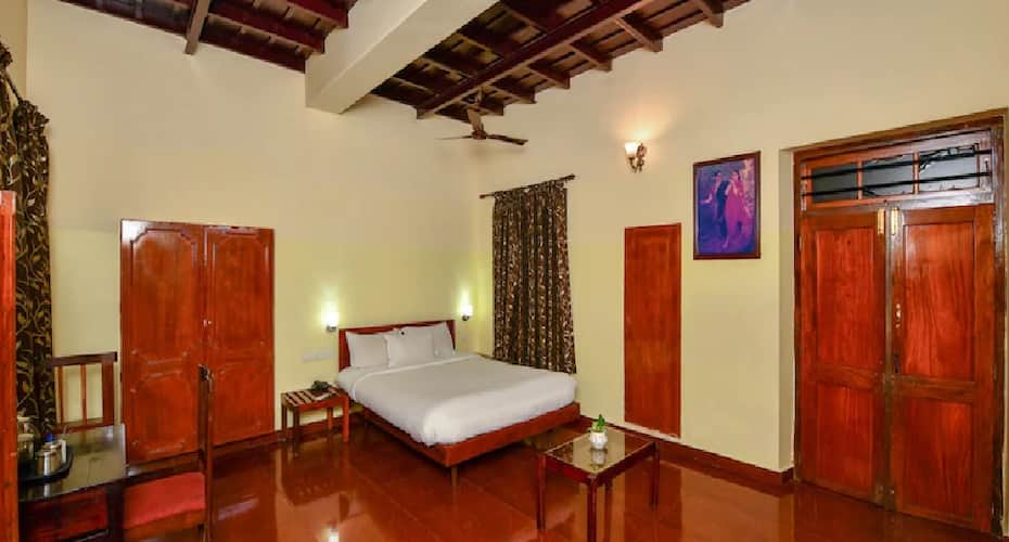 Hotel The Royal Heritage Standard Room