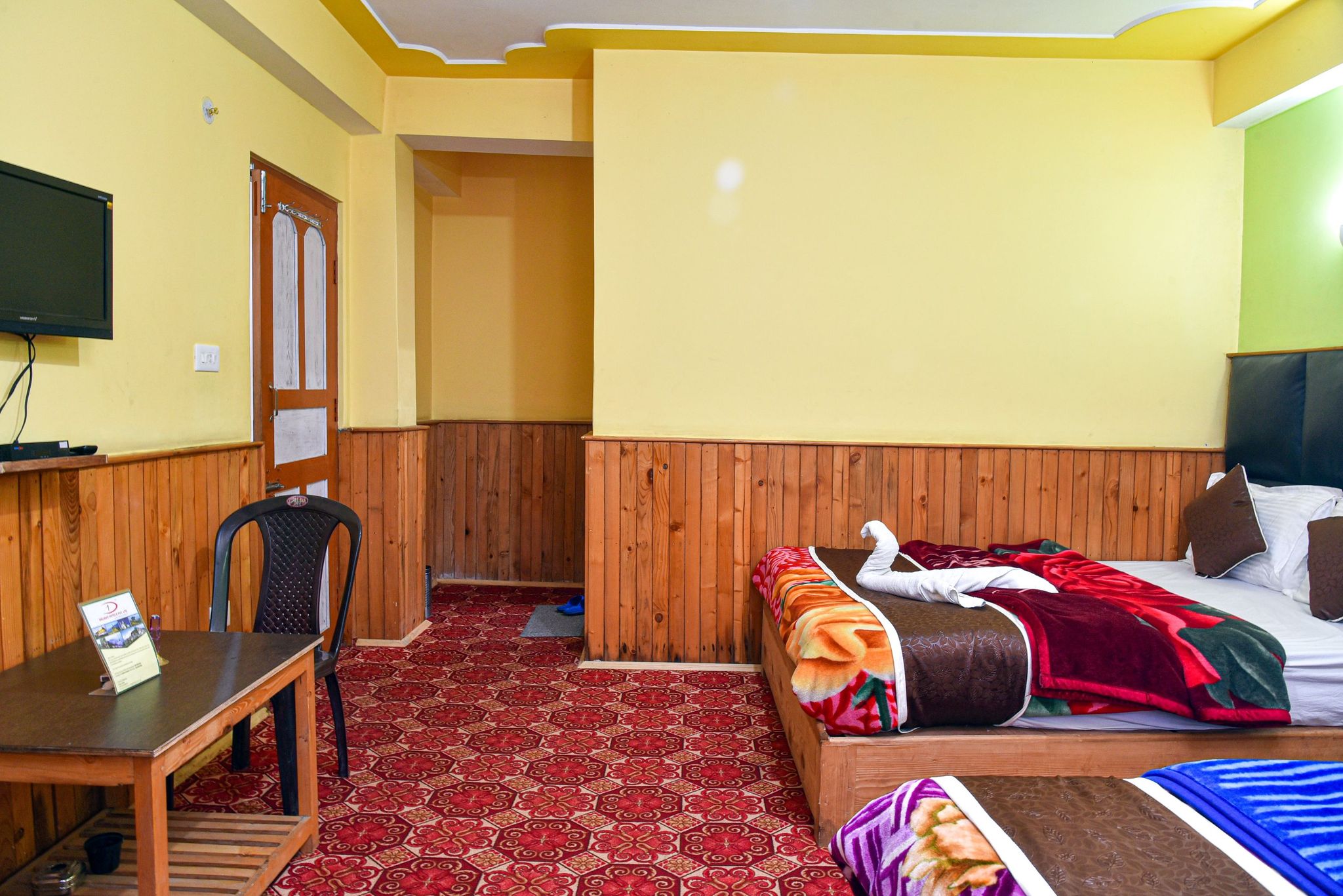 Delight Royal Lachen Super Deluxe Room 10