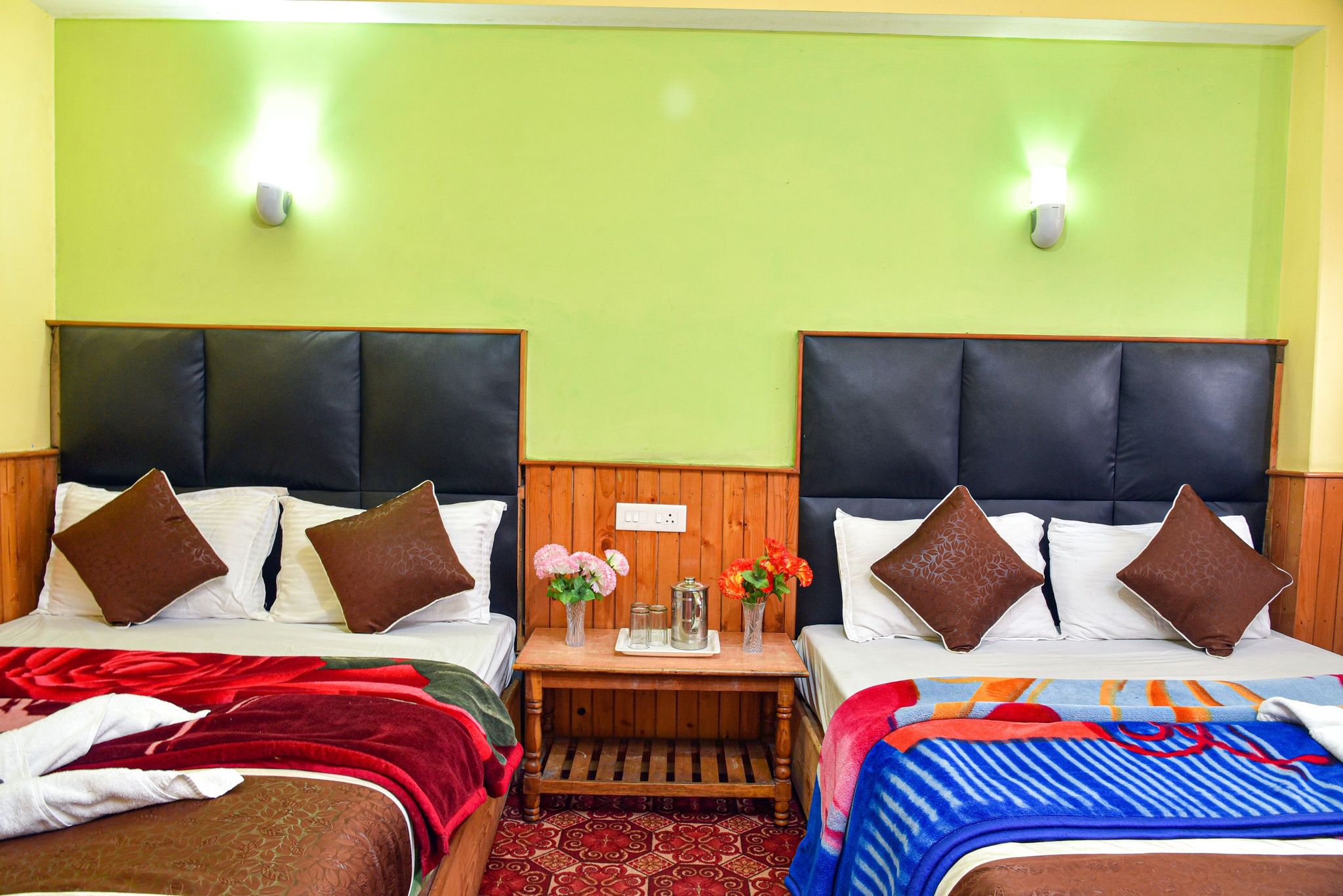 Delight Royal Lachen Super Deluxe Room 12