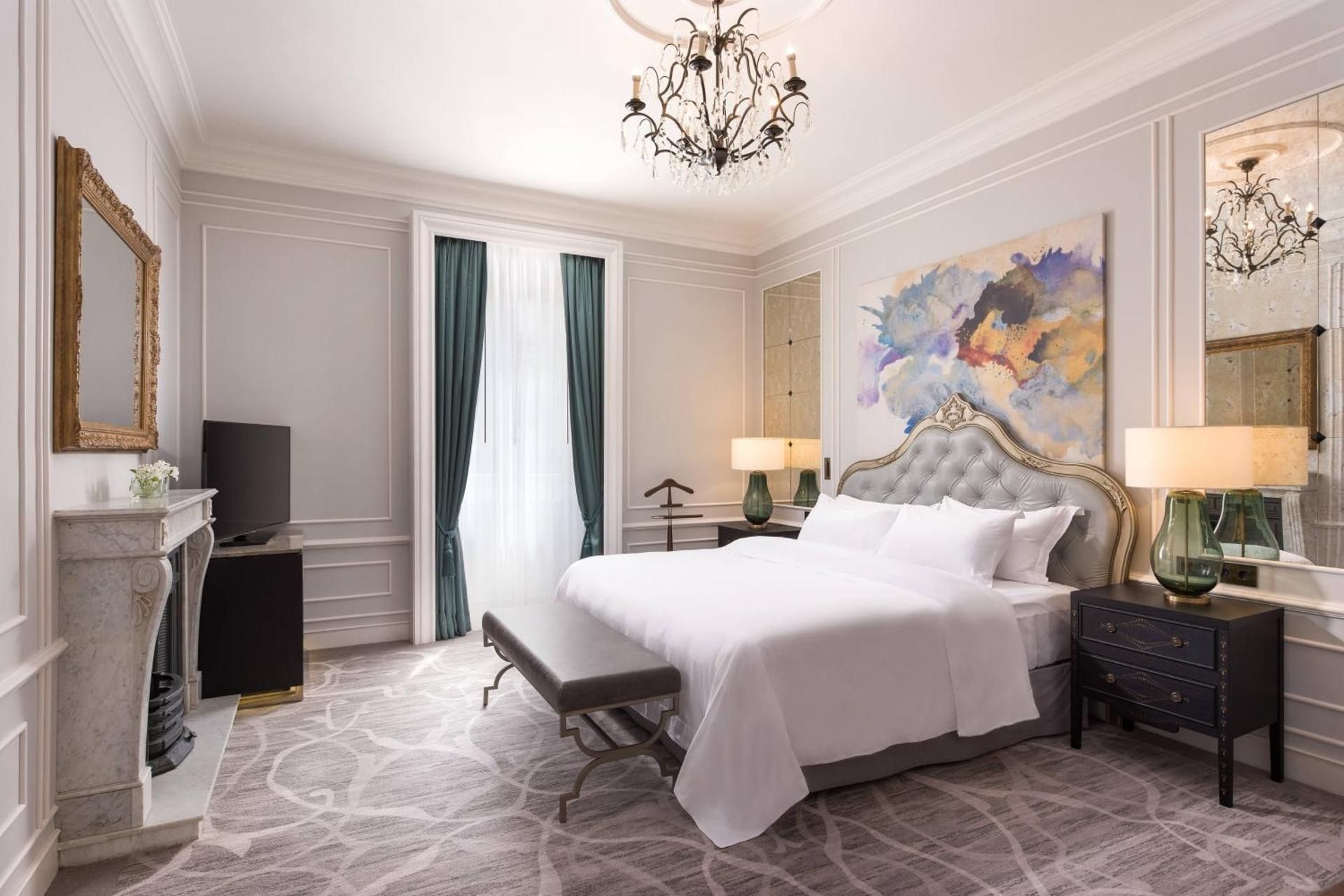 Deluxe Room, Guest room, 1 King, Garden view