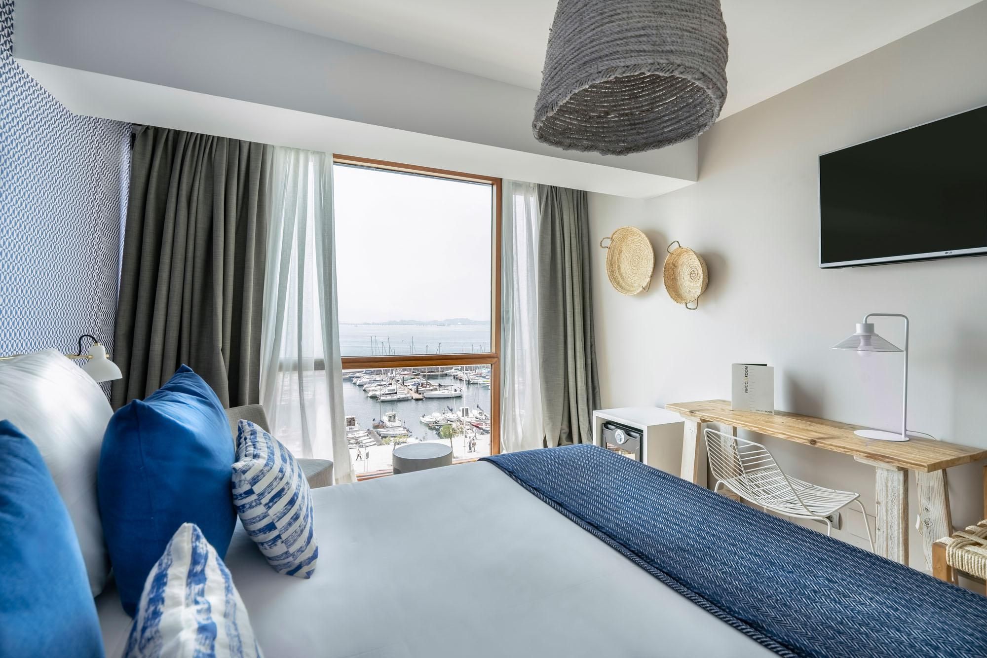 Double Room for Single Use with Sea View