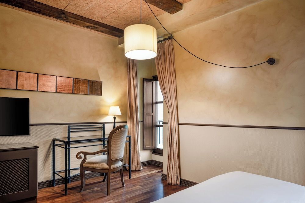 Hotel Palacio del Carmen, Autograph Collection Deluxe Room, 2 Twin Beds, Non Smoking 5