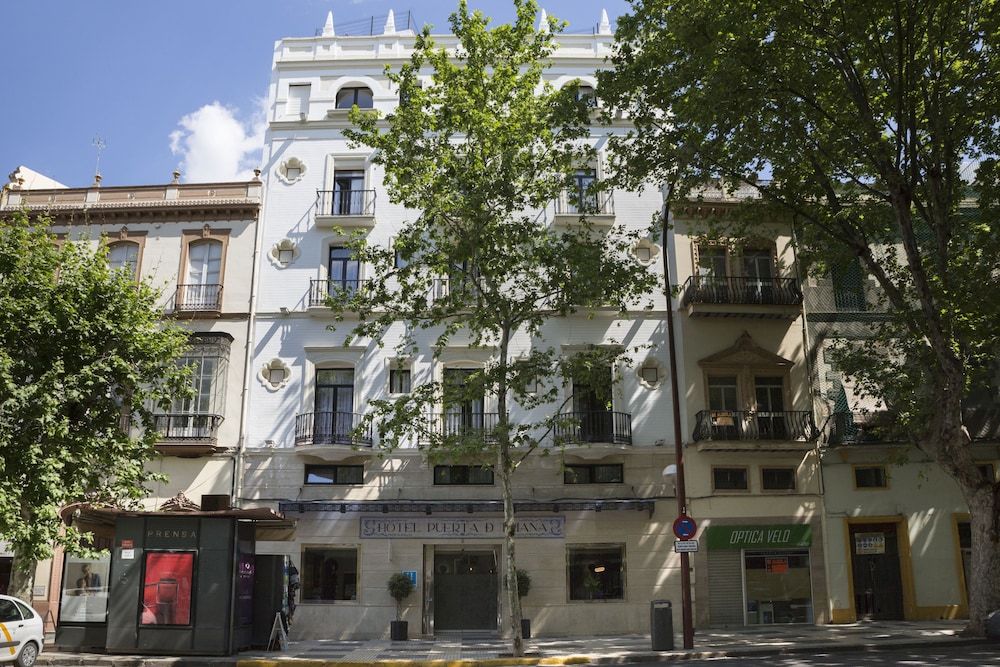 undefined Petit Palace Puerta de Triana 7