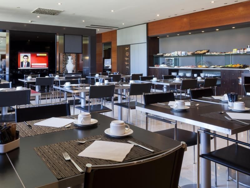 undefined AC Hotel Sevilla Forum 8