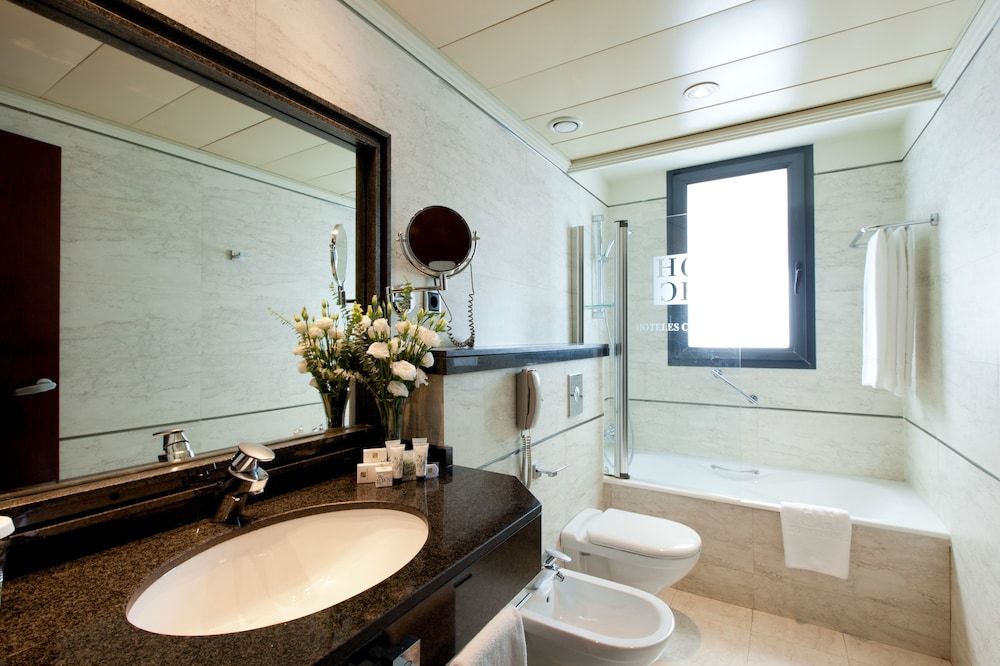 Hotel Sevilla Center Standard Room 6