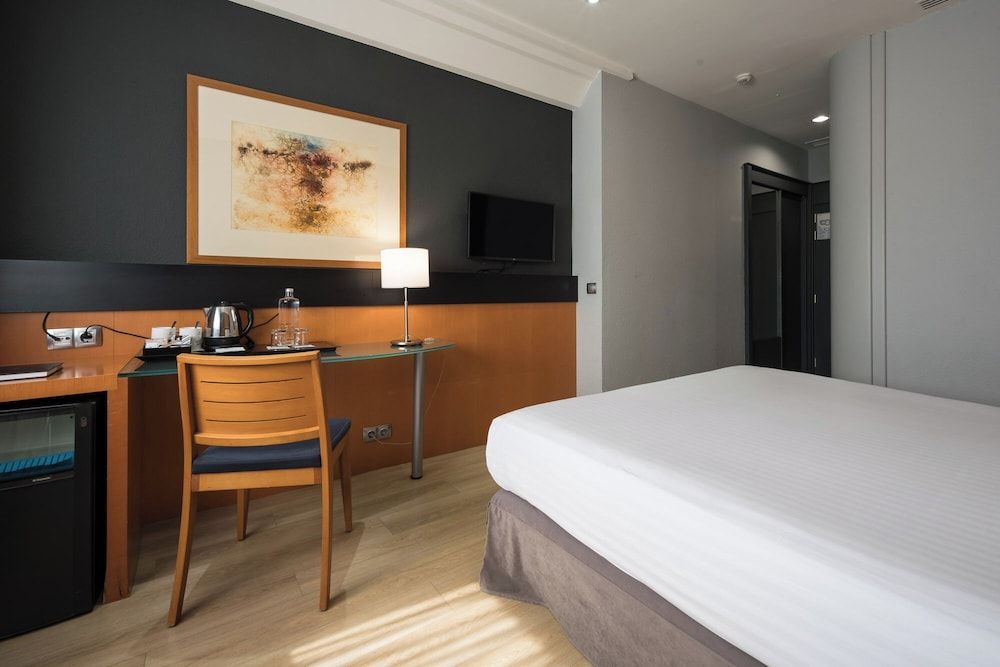Double Room, Pool View
