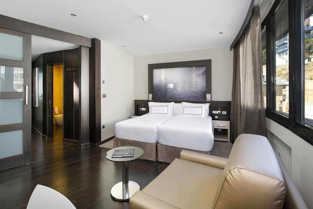 Melia Sol Y Nieve Premium Room (Communicated) 2