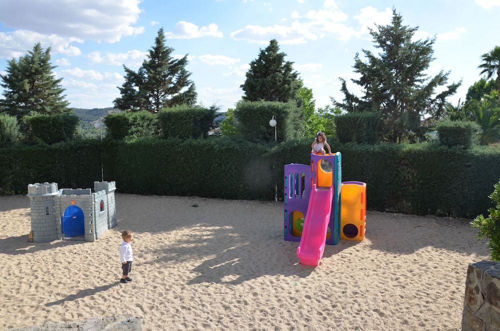Children's Play Area