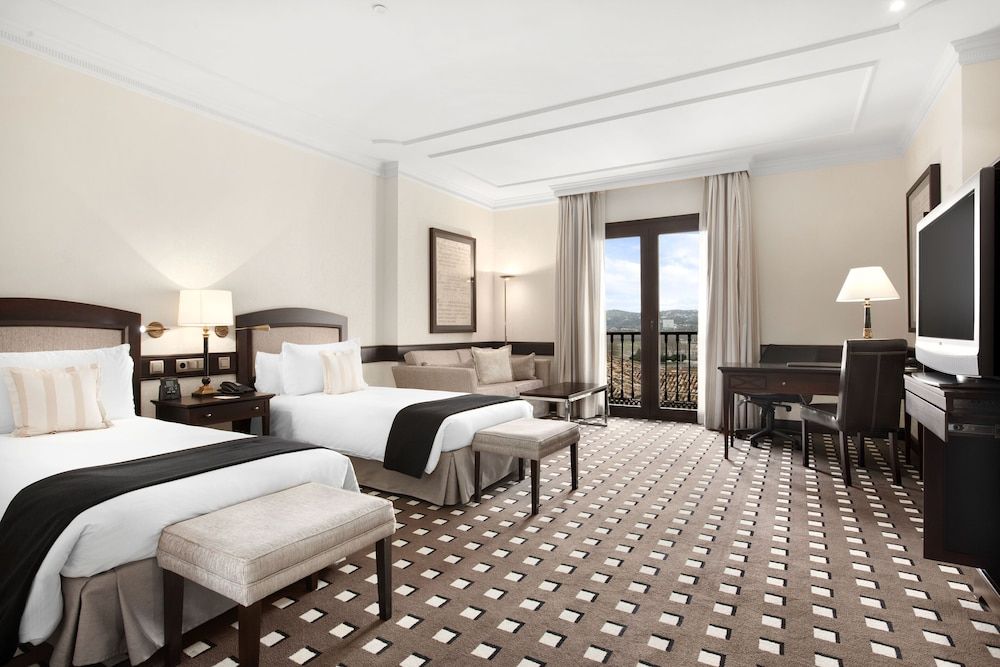 Eurostars Palacio Buenavista Double Room (Romantic Package) 2