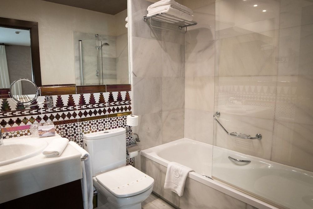 Hotel Pintor El Greco Triple Room (2 adults and 1 child) 2