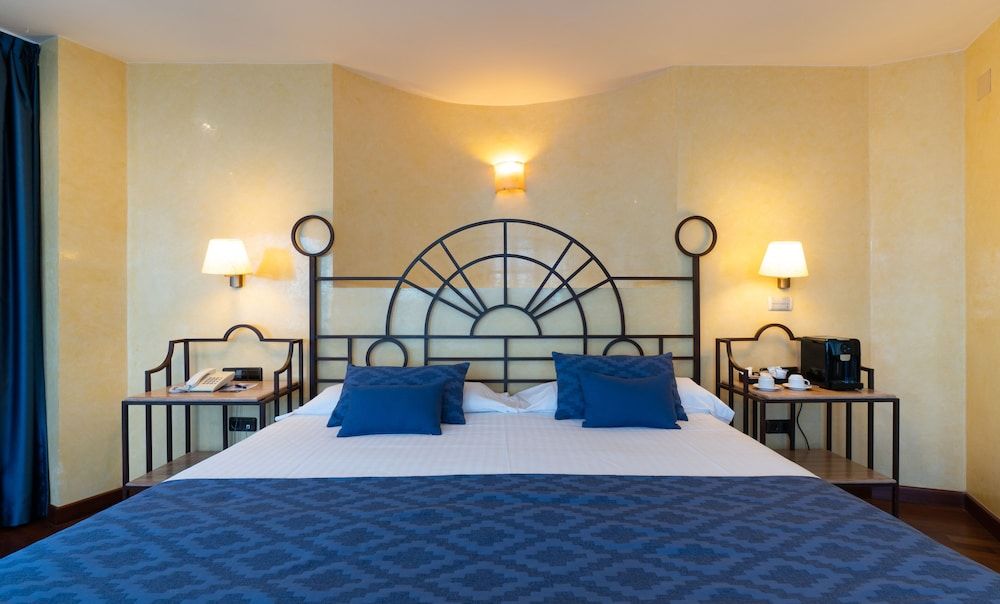 Suite, Terrace, Sea View (2 pax)