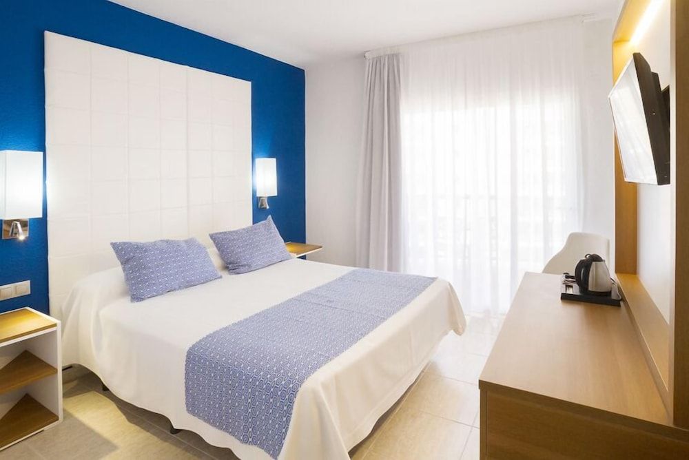 Double Room, Partial Sea View