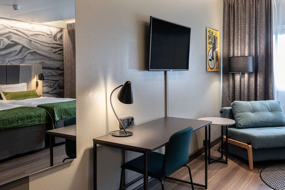 Scandic Pasila Standard Room (Family Three) 5