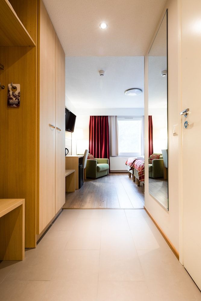 Lapland Hotels Sirkantähti Standard Twin Room, Sauna 7