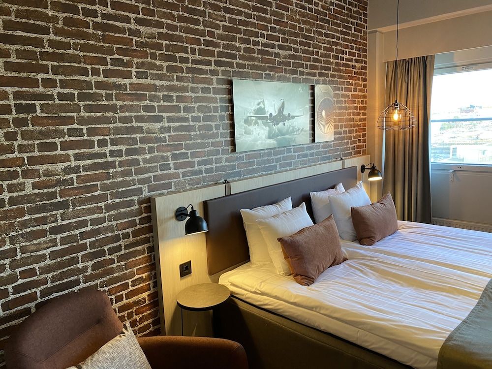 Business Twin Room