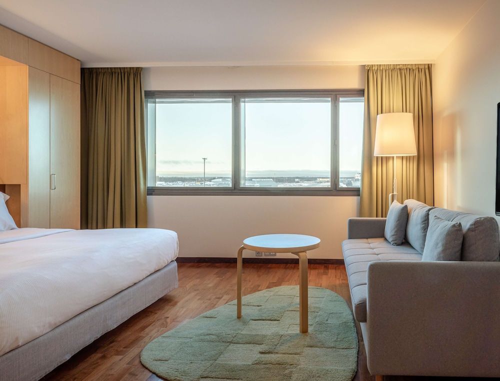 Room, 1 King Bed (Plus)