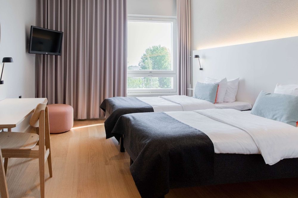 Scandic Helsinki Aviapolis Twin Room