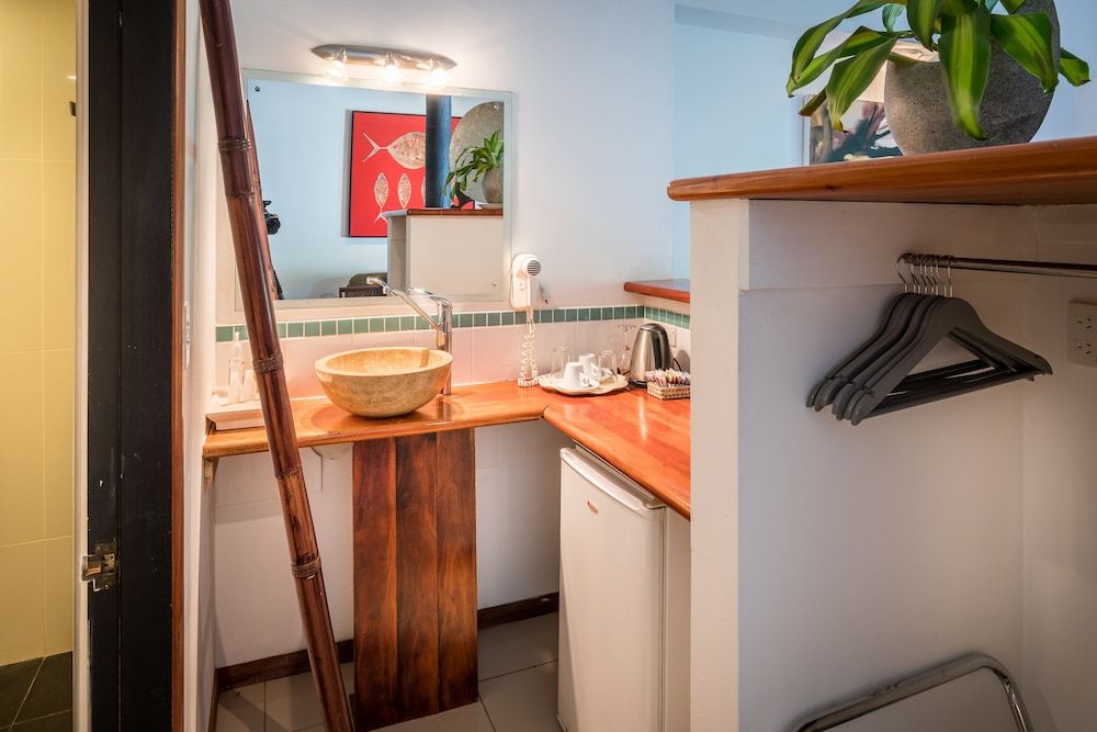 Wellesley Resort Executive Room, 1 King Bed 6