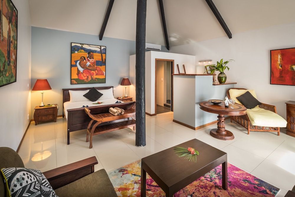 Wellesley Resort Elite Room, 1 King Bed, Private Pool 3