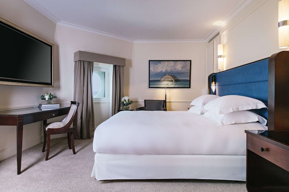 Suite, 1 King Bed (Rooftop)