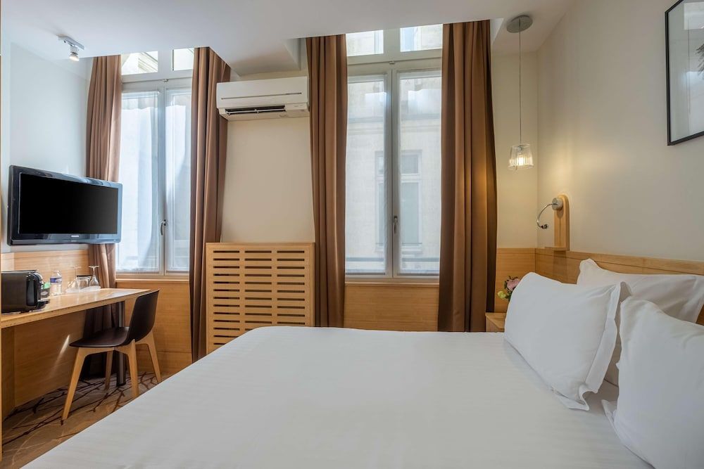 undefined Grand Hotel Francais - ex. Best Western 3